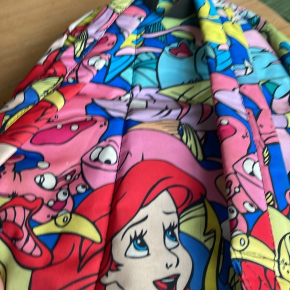 Loungefly little mermaid backpack - Picture 5 of 7